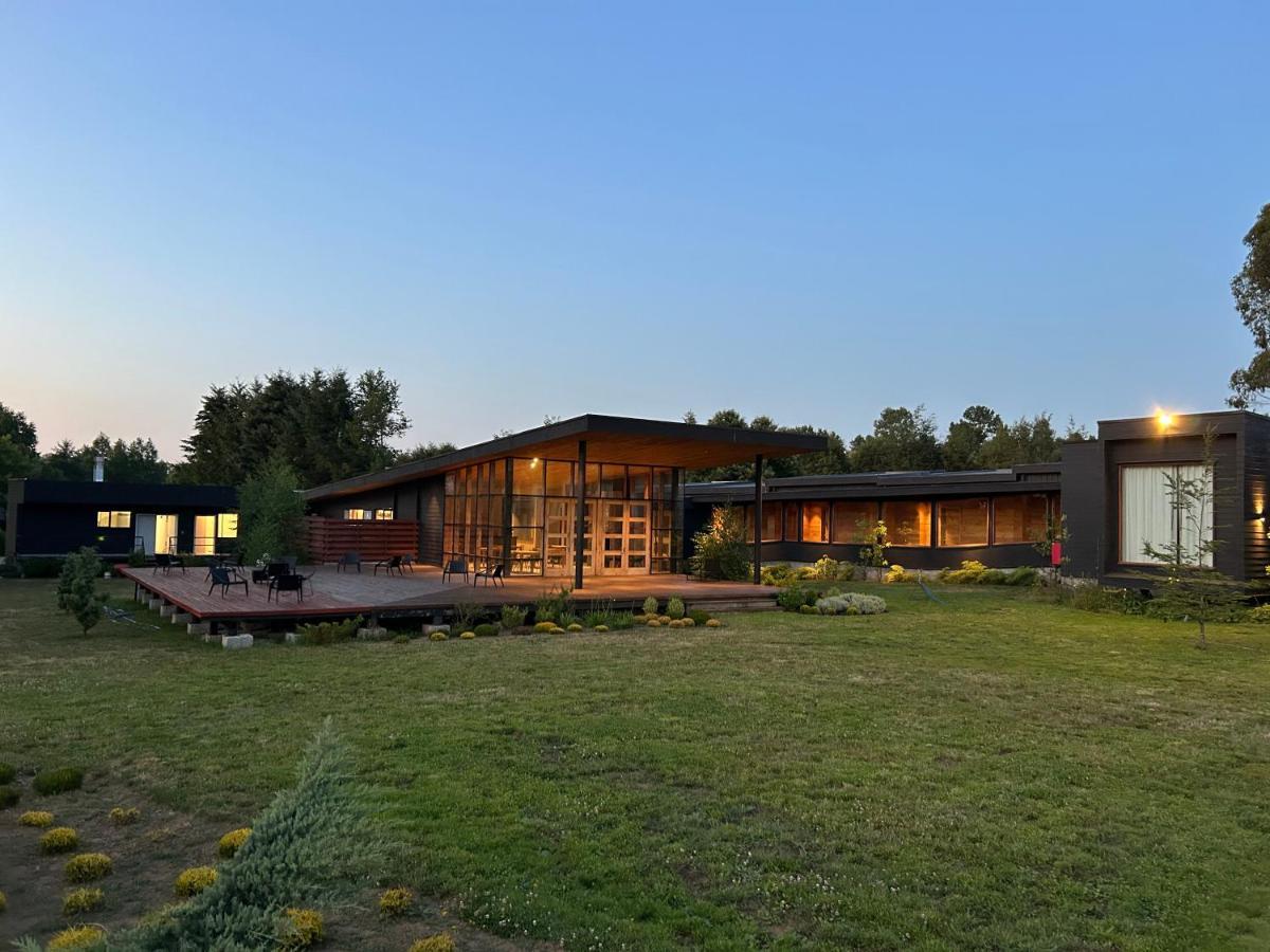 Mawuen Lodge Пукон Экстерьер фото